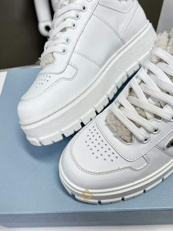 Picture of Prada Shoes _SKUPradarsz35-41nhf012518849